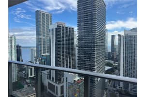45 Sw 9th St 3404, Miami