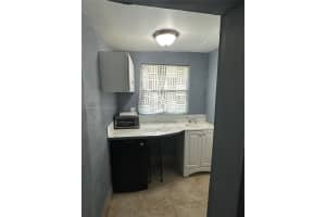 1041 Nw 196th St Rear Miami Gardens, FL 33169 - MLS#A11898740