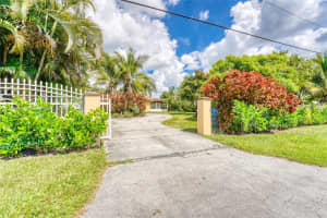 5130 Sw 208th Ln Southwest Ranches, FL 33332 - MLS#A11898744