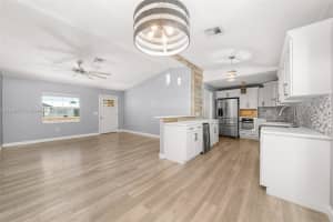 4912 Whiting Sebring, FL 33870 - MLS#A11898752