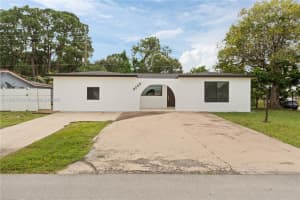 8560 Southampton Dr, Miramar