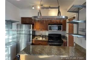 2195 Bay Dr 6 Miami Beach, FL 33141 - MLS#A11898805