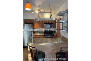 2195 Bay Dr 6 Miami Beach, FL 33141 - MLS#A11898805