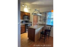 2195 Bay Dr 6 Miami Beach, FL 33141 - MLS#A11898805