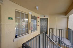 18350 Nw 68th Ave F Hialeah, FL 33015 - MLS#A11898810