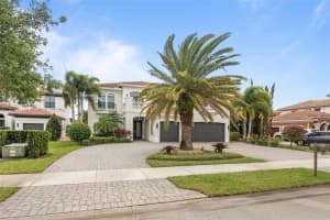 10230 Sweet Bay Ct, Parkland