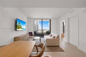 159 Ne 6th St 4011 Miami, FL 33132 - MLS#A11898816