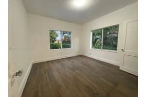 125 Sw 32nd Ct Rd Miami, FL 33135 - MLS#A11898828