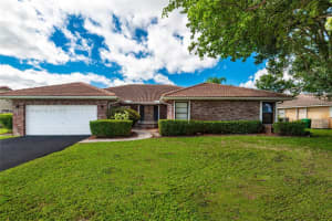 880 Nw 110th Ave, Coral Springs