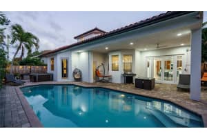 1207 Sw 21st St Fort Lauderdale, FL 33315 - MLS#A11898872