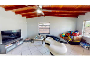 9940 Sw 48th St Miami, FL 33165 - MLS#A11898886