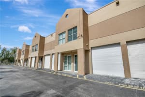 20129 Ne 16th Pl Miami, FL 33179 - MLS#A11898895