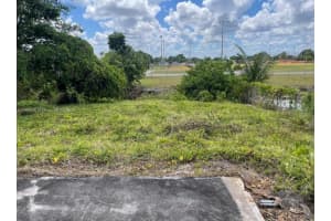 705 E River Dr Margate, FL 33063 - MLS#A11898906