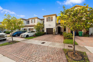 11255 Nw 88th St Doral, FL 33178 - MLS#A11898908