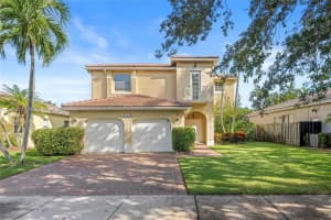 4401 Nw 41st Pl, Coconut Creek