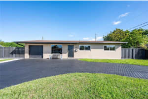 10341 Sw 52nd Ter, Miami