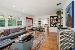 243 Velarde Ave Coral Gables, FL 33134 - MLS#A11899001