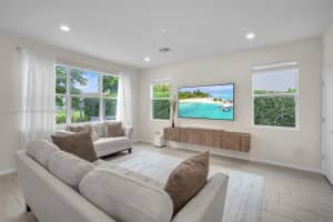 1436 Silk Oak Dr Hollywood, FL 33021 - MLS#A11899018