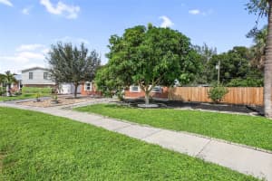 917 Orange Dr Lake Park, FL 33403 - MLS#A11899023