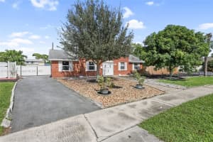 917 Orange Dr Lake Park, FL 33403 - MLS#A11899023