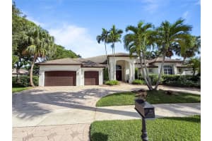 2514 Poinciana Dr, Weston