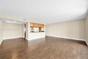 1200 Brickell Bay Dr 3501 Miami, FL 33131 - MLS#A11899046