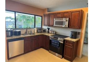 14700 Sw 151st Ter Miami, FL 33196 - MLS#A11899048