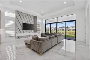 8317 Essex Country Club Dr Boca Raton, FL 33434 - MLS#A11899070