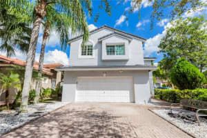 4156 Sapphire Ter, Weston