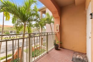 6500 Nw 114th Ave 1032 Doral, FL 33178 - MLS#A11899089