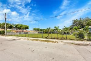 2177 Nw 86th St Miami, FL 33147 Sold 12/15/25