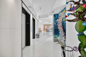 300 S Pointe Dr Th-3105 Miami Beach, FL 33139 - MLS#A11899120