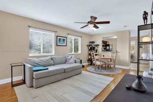 6235 Sw 47th Mnr 201 Davie, FL 33314 - MLS#A11899127