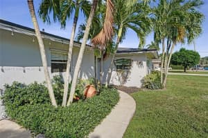 5275 S Cleveland Rd Delray Beach, FL 33484 - MLS#A11899131