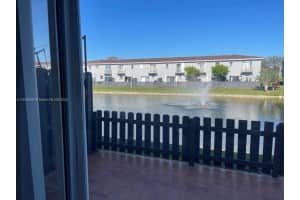 5220 Nw 109th Ave 7 Doral, FL 33178 - MLS#A11899206