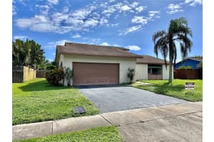 880 Nw 49th Ave Coconut Creek, FL 33063 - MLS#A11899209