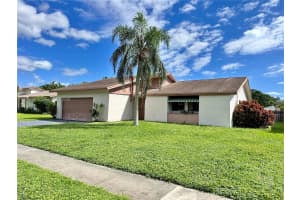 880 Nw 49th Ave Coconut Creek, FL 33063 - MLS#A11899209