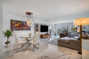 1662 Lincoln Ct 405 Miami Beach, FL 33139 - MLS#A11899240