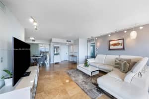 4000 Towerside Ter 604 Miami, FL 33138 - MLS#A11899266