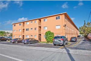 2330 NW 11th St APT 46, Miami, FL 33125, - MLS#A11899272