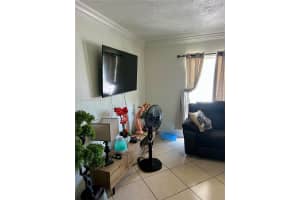 855 W 29th St 11 Hialeah, FL 33012 - MLS#A11899276