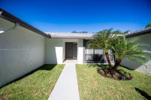 3904 W Sailboat Dr Cooper City, FL 33026 - MLS#A11899277