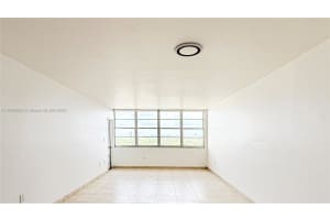 1351 NE Miami Gardens Dr APT 1423E, Miami, FL 33179, Sold 01/08/26