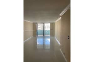 1825 W 44th Pl 511 Hialeah, FL 33012 - MLS#A11899309