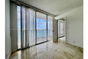 7601 E Treasure Dr 2308 North Bay Village, FL 33141 - MLS#A11899316