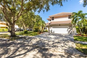 10821 London St, Hollywood, FL 33026, Sold 12/05/25