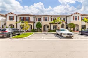 10611 W 33rd Ct Hialeah, FL 33018 - MLS#A11899321