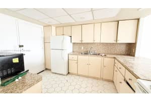 1351 NE Miami Gardens Dr APT 1404E, Miami, FL 33179, - MLS#A11899327