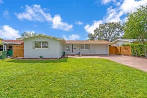 8860 Nw 15th St Pembroke Pines, FL 33024 - MLS#A11899328