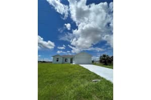 1060 S Capri Ct La Belle, FL 33935 - MLS#A11899345